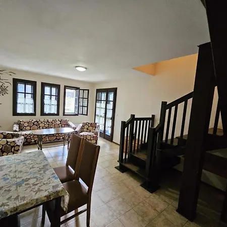 Hotel вилна къща кедър 3*